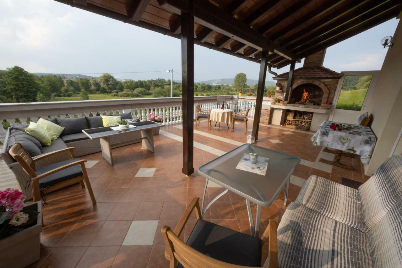 Stella House Mreznica Apartment Duga Resa Bagian luar foto